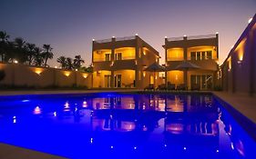 Royal Nile Villas - Pool View Apartment 2